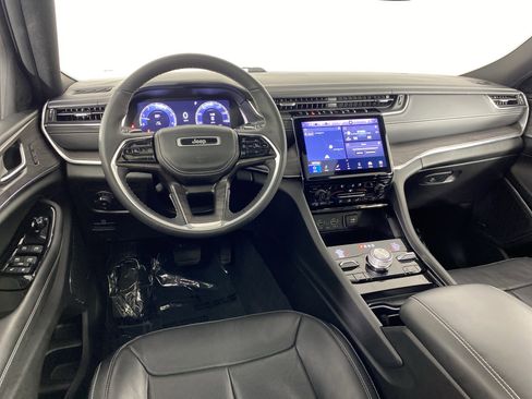 Used 2023 Jeep Grand Cherokee L Overland AWD/4WD image 20