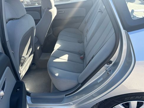 Used 2007 Hyundai Elantra GLS image 17