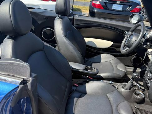 Used 2014 MINI Cooper S image 19