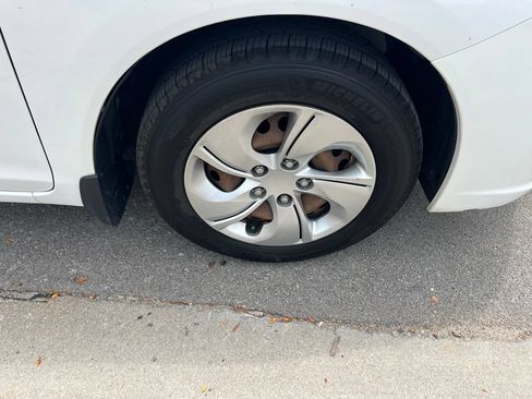 Used 2015 Honda Civic LX image 10