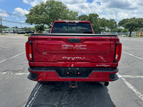 Used 2021 GMC Sierra 2500 Denali w/ Technology Package AWD/4WD image 7