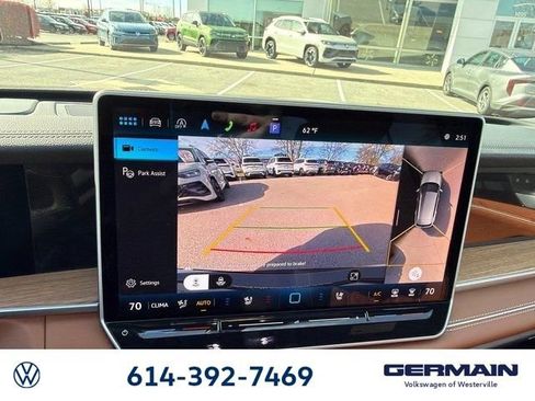 New 2026 Volkswagen Tiguan SEL R-Line image 29