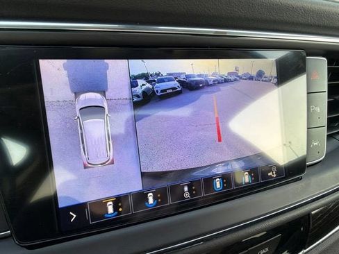 Used 2021 Buick Enclave Avenir w/ Avenir Technology Package AWD/4WD image 20