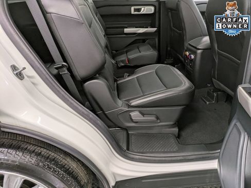 Certified 2023 Ford Explorer Limited w/ Limited Technology Package AWD/4WD image 28