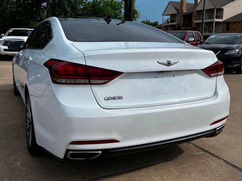 Used 2015 Hyundai Genesis 3.8 w/ Option Group 02 RWD image 9