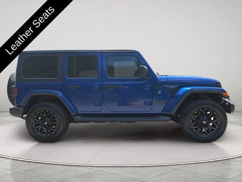 Used 2020 Jeep Wrangler Unlimited Sahara AWD/4WD image 8
