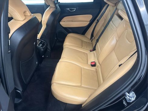 Used 2019 Volvo XC60 T6 Inscription w/ Protection Package Premier AWD/4WD image 14