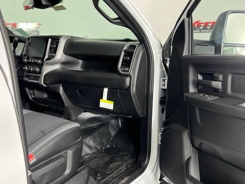 New 2026 RAM 4500 Tradesman w/ Chrome Appearance Group AWD/4WD image 25