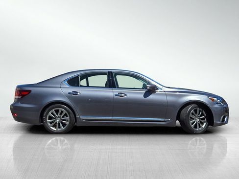 Used 2013 Lexus LS 460 w/ Comfort Pkg RWD image 3