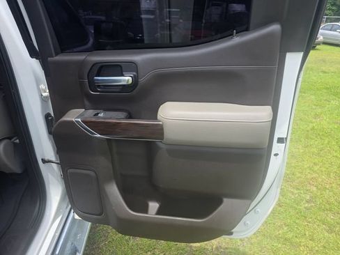 Used 2019 GMC Sierra 1500 SLT w/ SLT Premium Plus Package AWD/4WD image 45