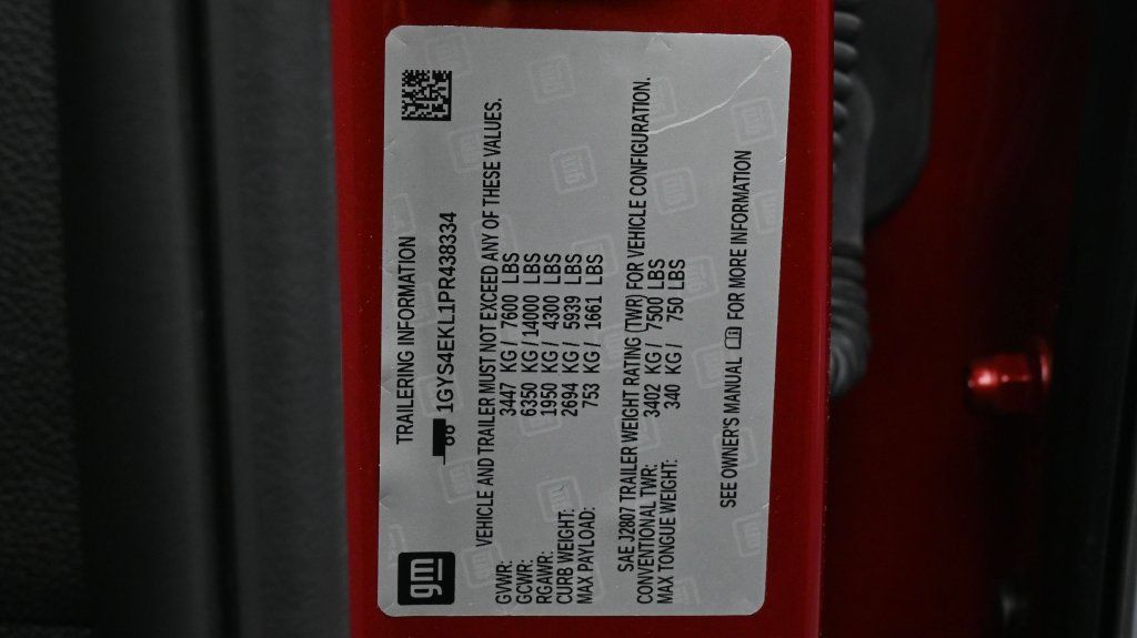 Used 2023 Cadillac Escalade Sport w/ LPO, ONYX Package AWD/4WD image 24