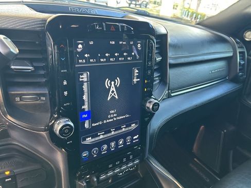 Used 2020 RAM 2500 Limited image 7