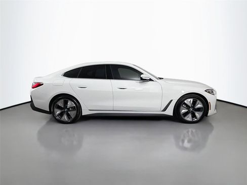 New 2026 BMW i4 xDrive40i AWD/4WD image 4
