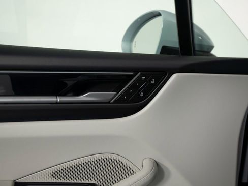 Certified 2025 Porsche Macan 4S Electric image 20