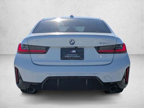 New 2026 BMW 330i Sedan w/ M Sport Package image 8