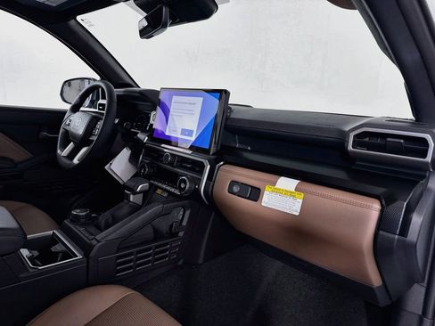 New 2026 Toyota 4Runner Limited AWD/4WD image 30