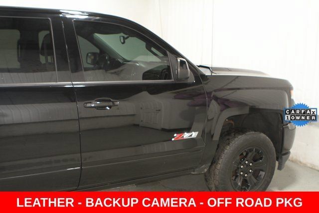 Used 2018 Chevrolet Silverado 1500 LTZ Z71 w/ Midnight Edition AWD/4WD image 35