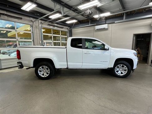 Used 2022 Chevrolet Colorado LT w/ Fleet Safety Package RWD image 6