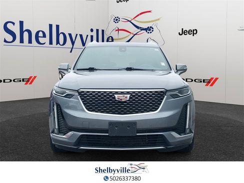 Used 2021 Cadillac XT6 Premium Luxury image 2