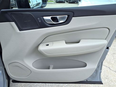 Certified 2024 Volvo XC60 B5 Plus w/ Protection Package Premier AWD/4WD image 13