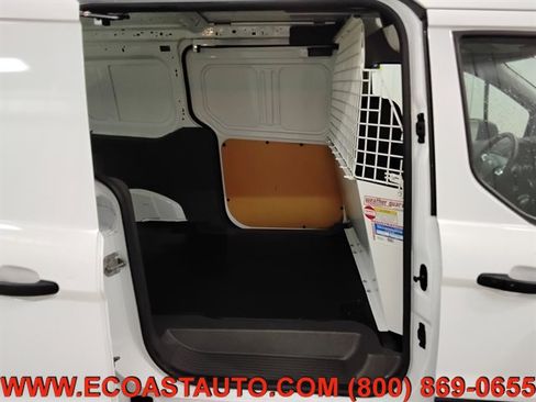 Used 2023 Ford Transit Connect XLT image 16