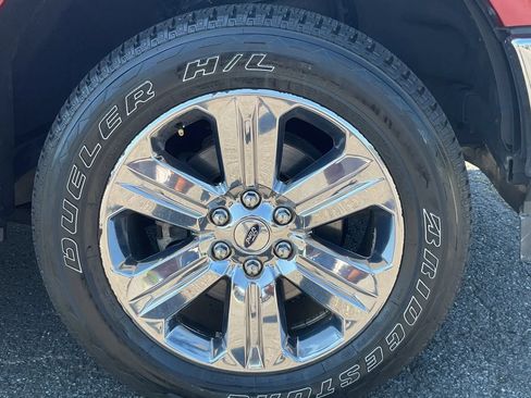 Used 2019 Ford F150 XLT w/ Equipment Group 302A Luxury AWD/4WD image 9