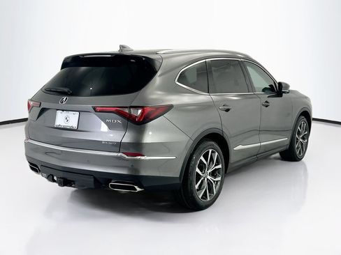 Used 2022 Acura MDX w/ Technology Package AWD/4WD image 5