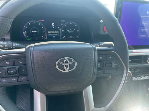 New 2025 Toyota Tacoma TRD Off-Road AWD/4WD image 27