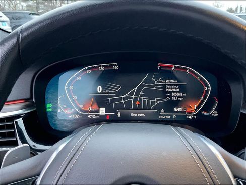 Used 2023 BMW 530i xDrive w/ Premium Package image 39