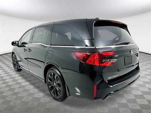 New 2026 Honda Odyssey Sport-L image 4