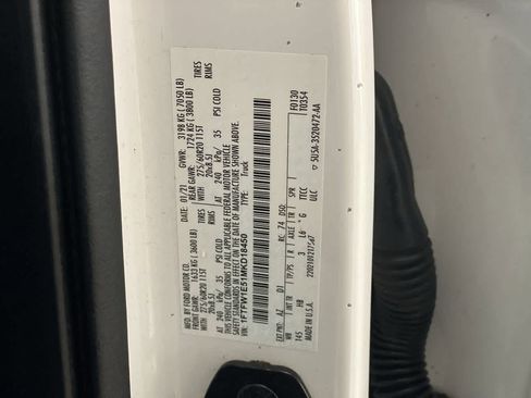 Used 2021 Ford F150 Lariat w/ Max Trailer Tow Package image 28