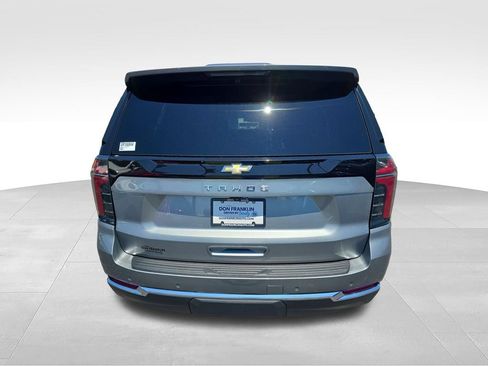 Used 2025 Chevrolet Tahoe LS AWD/4WD image 5