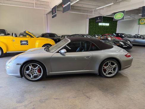 Used 2007 Porsche 911 Carrera S image 24