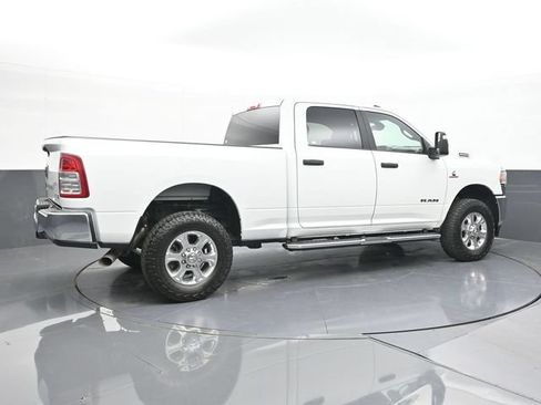 Used 2024 RAM 2500 Big Horn w/ Off Road Package AWD/4WD image 17