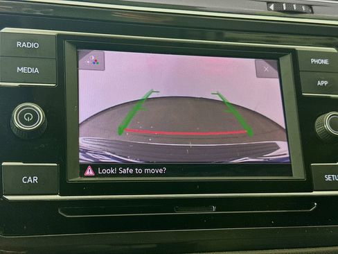 Used 2018 Volkswagen Tiguan S w/ 3rd Row Seat Package image 15