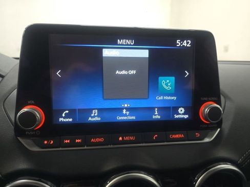 Used 2022 Nissan Sentra SV image 24