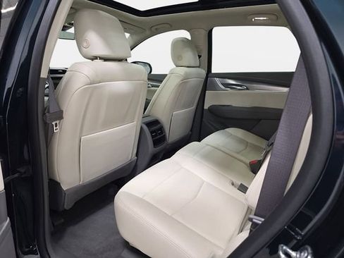 Used 2024 Cadillac XT5 Premium Luxury AWD/4WD image 12