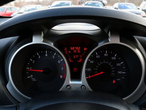 Used 2015 Nissan Juke SV w/ Cold Weather Package image 23