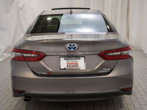 Used 2024 Toyota Camry XLE image 4
