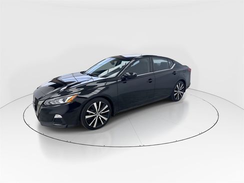 Used 2019 Nissan Altima 2.5 SR image 4