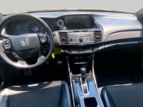 Used 2016 Honda Accord Sport image 16
