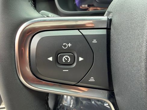 Used 2023 Volvo XC40 Recharge Plus w/ Protection Package Premier AWD/4WD image 15