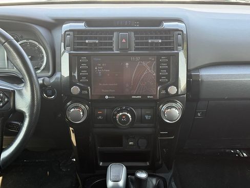 Used 2024 Toyota 4Runner TRD Off-Road Premium AWD/4WD image 14