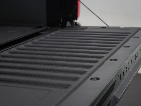 Certified 2025 Toyota Tacoma SR image 12