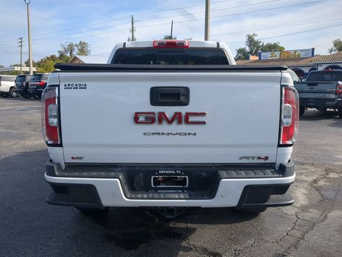 Used 2021 GMC Canyon AT4 w/ Driver Alert Package image 5