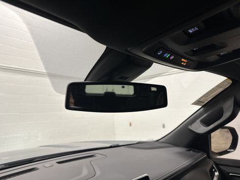 Used 2021 GMC Yukon SLT w/ SLT Luxury Plus Package image 27