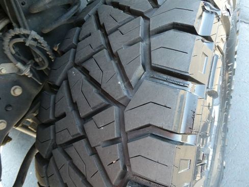 Used 2018 Ford F250 Lariat w/ Lariat Ultimate Package image 11