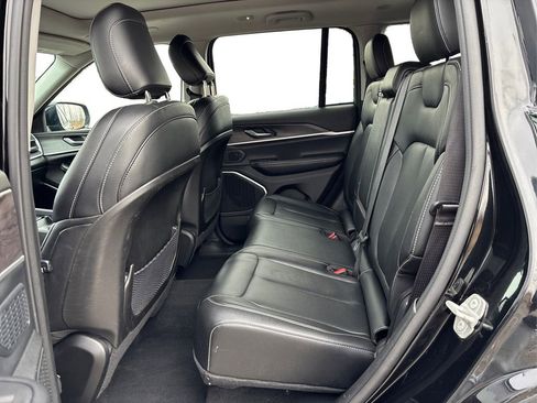 Used 2024 Jeep Grand Cherokee Limited 4xe image 10