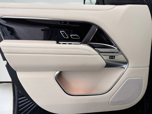 New 2026 Land Rover Range Rover SE AWD/4WD image 22