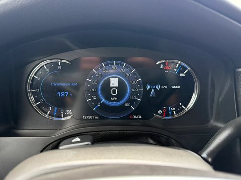 Used 2020 Cadillac Escalade ESV Luxury AWD/4WD image 25
